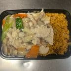 Best Moo Goo Gai Pan (Dinner) in Deptford, NJ