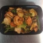 Best Shrimp & Scallop in Hot Garlic Sauce in Deptford, NJ